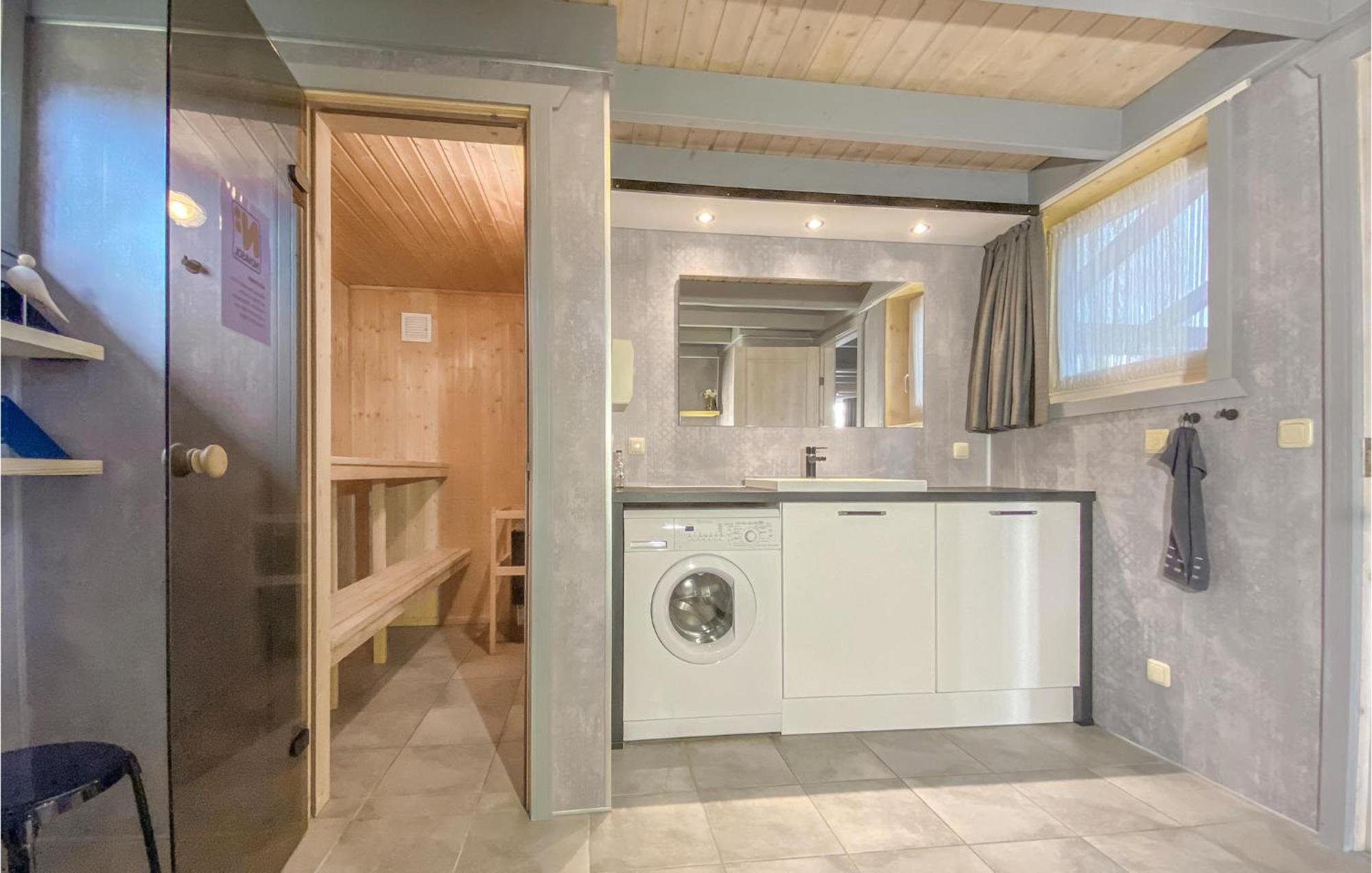 Cozy Home In Rechlin With Wifi 외부 사진