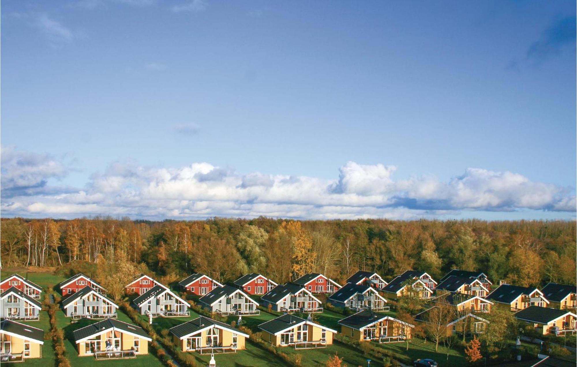 Cozy Home In Rechlin With Wifi 외부 사진