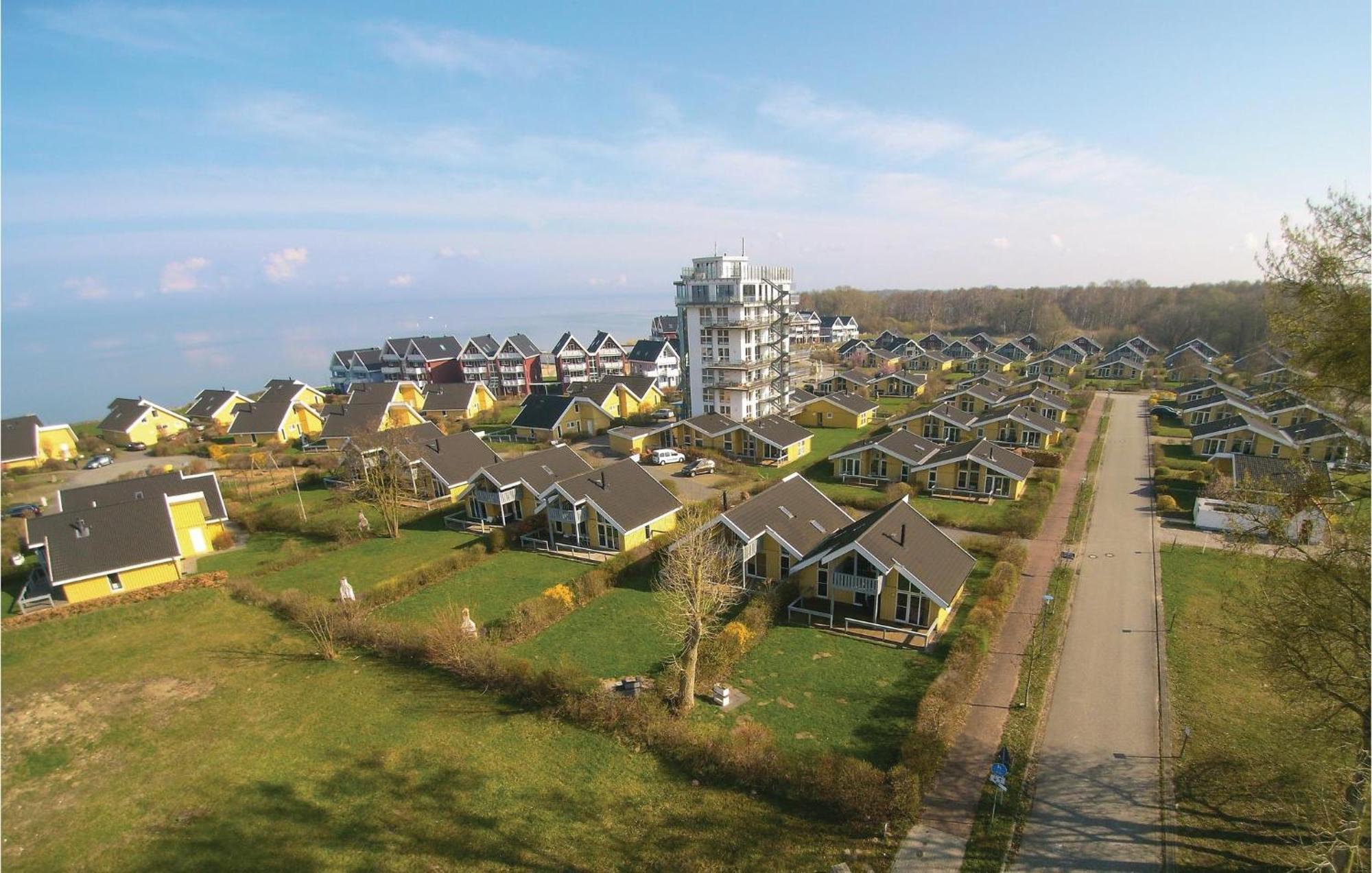 Cozy Home In Rechlin With Wifi 외부 사진